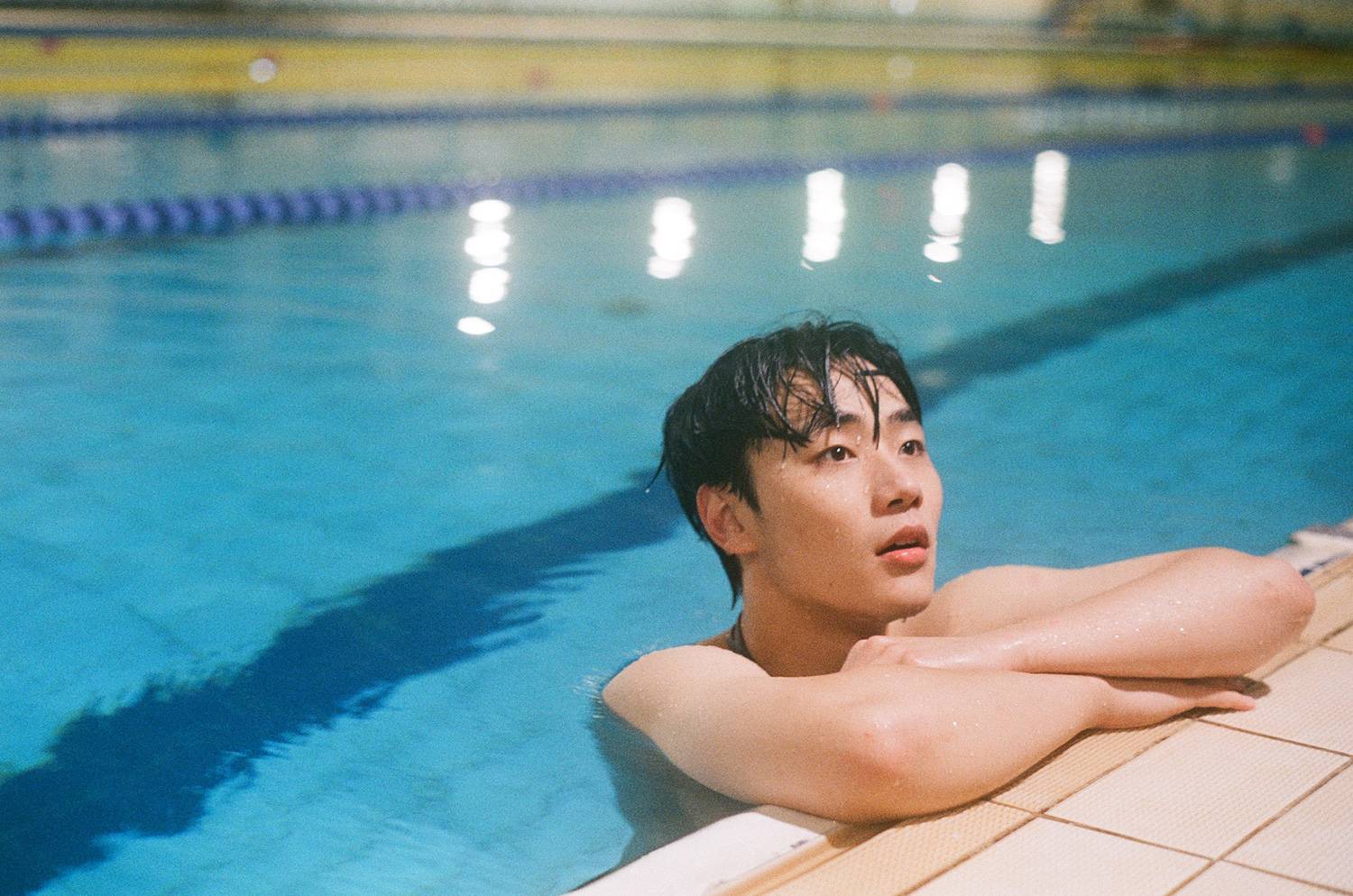Boy in the Pool_1