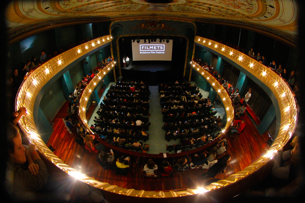 FOTO SALA 01