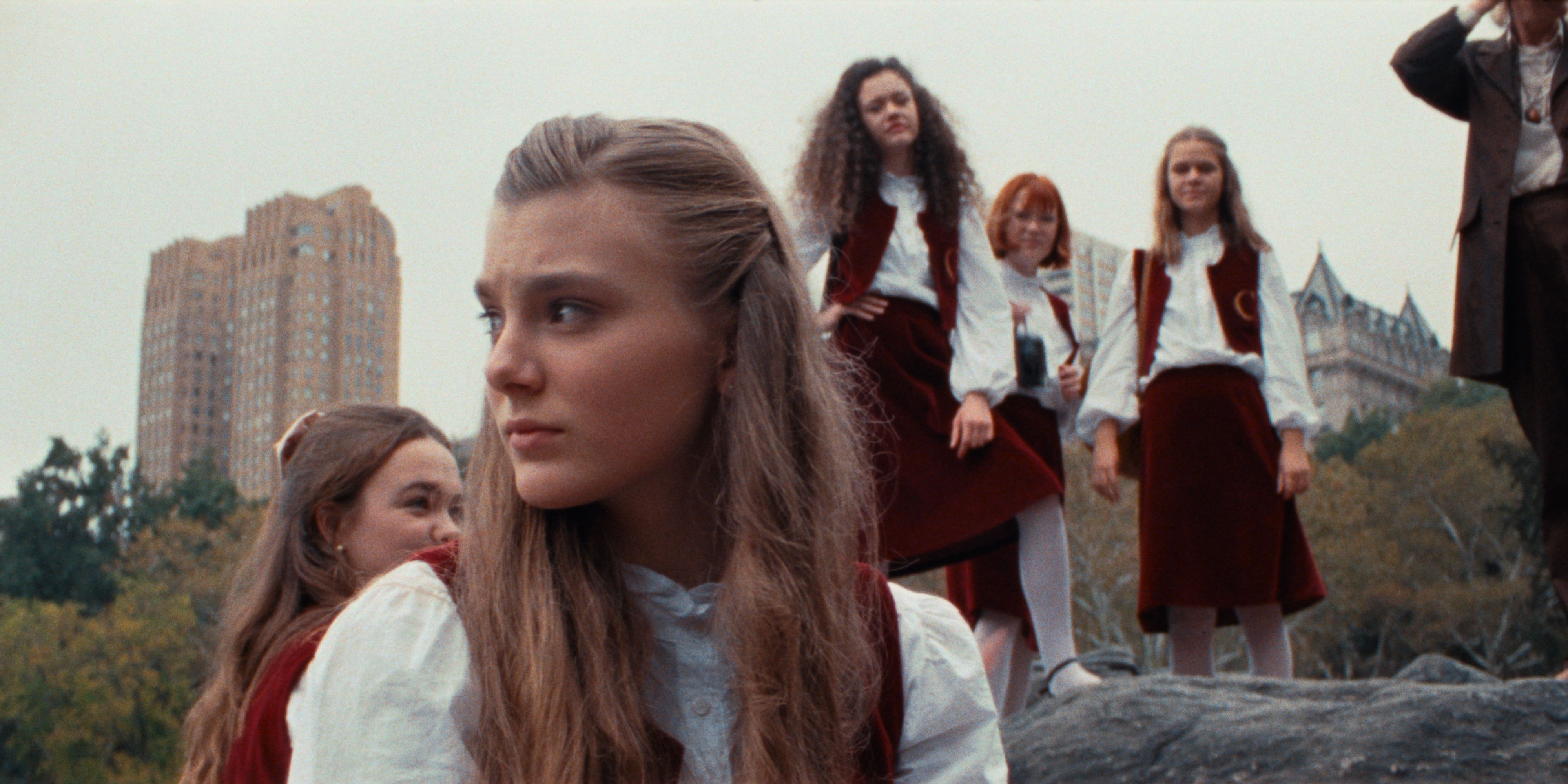 01.Main still Broken Voices_©endorfilm